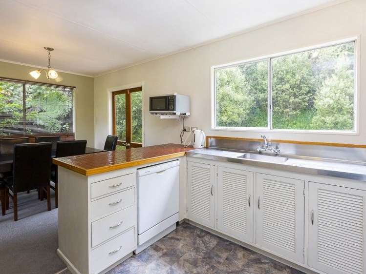 30 Forest Road Pinehaven_7