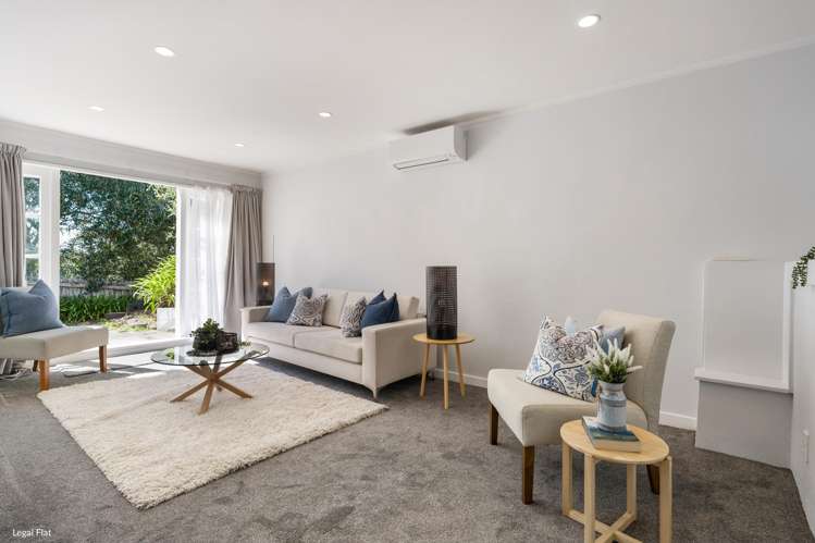 1/18 Limmer Place Browns Bay_11