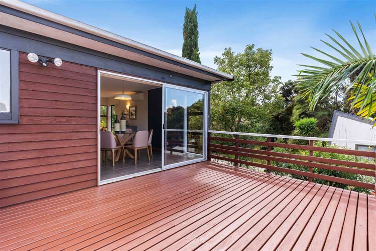 5 Odette Road Totara Vale_15