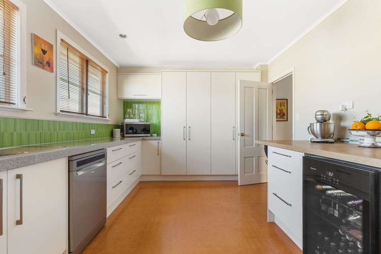 176 James Street Whakatane_11