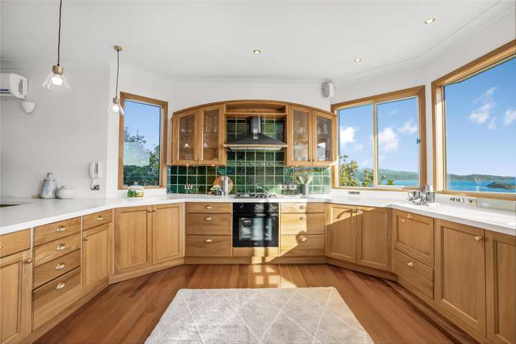 4 Green Park Lane Korokoro_9