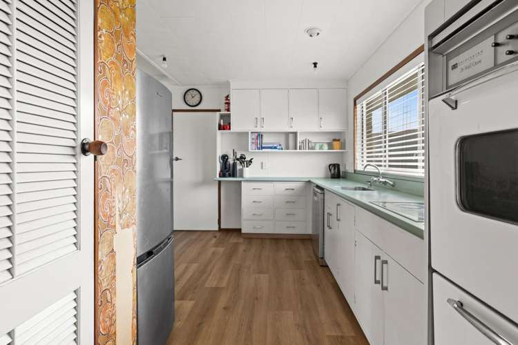 110 Avondale Road Taradale_12