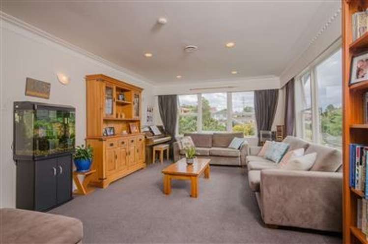 26 Eaton road Hillsborough_13