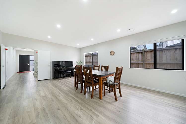 19 Carrygawley Road Flat Bush_9