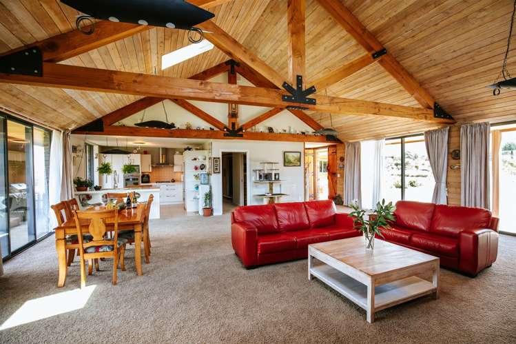 17 Balneaves Lane Albert Town_14