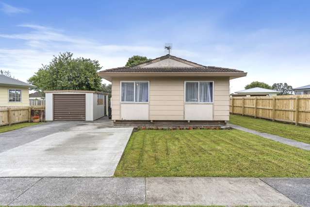 24 Elsie Morton Place Papakura_1