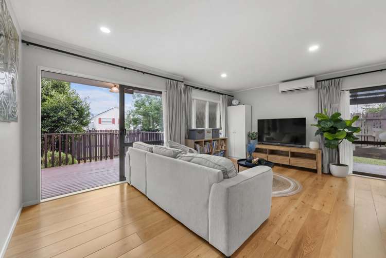 1/4 Tomintoul Place Highland Park_9