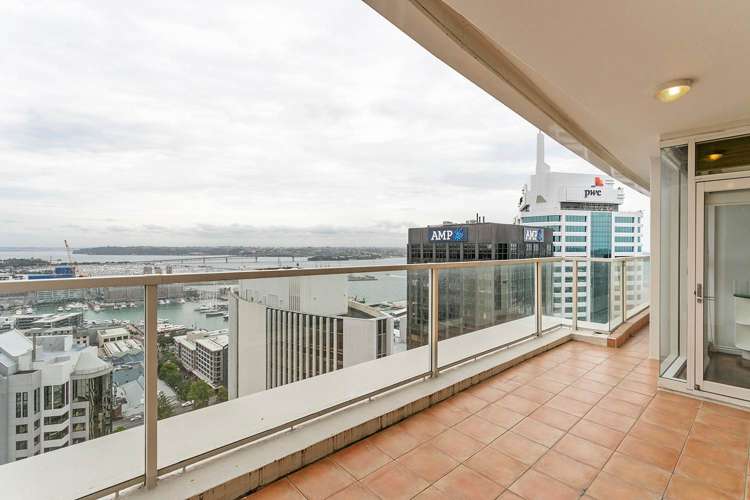 2502/8 Albert Street Auckland Central_4