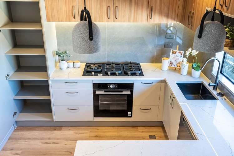 33 Williamson Avenue Belmont_7