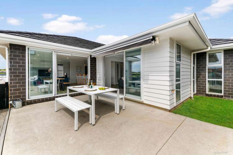 18 Resolution Drive Gulf Harbour_12