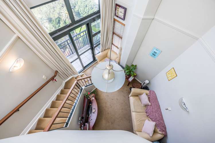 10p/100 Greys Avenue Auckland Central_16