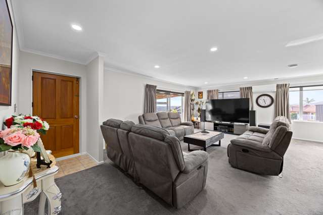 2 Libnai Avenue Clover Park_1