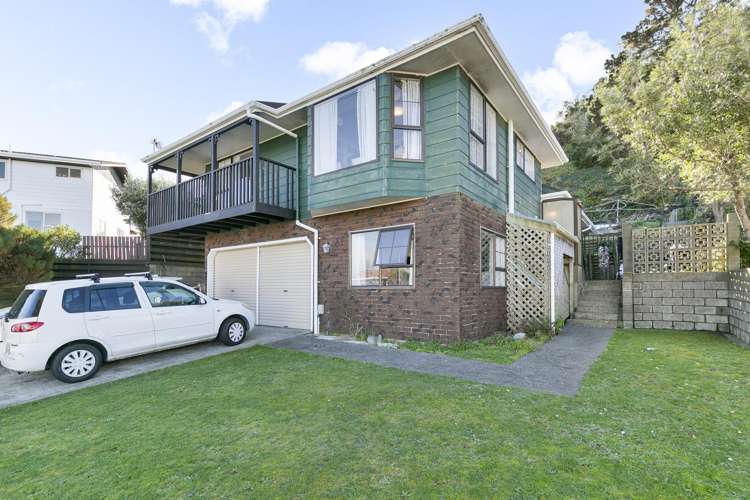 20 Arahanga Grove Maupuia_1