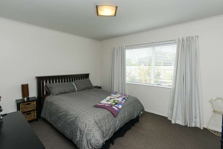 398 Southland Place Raureka_12