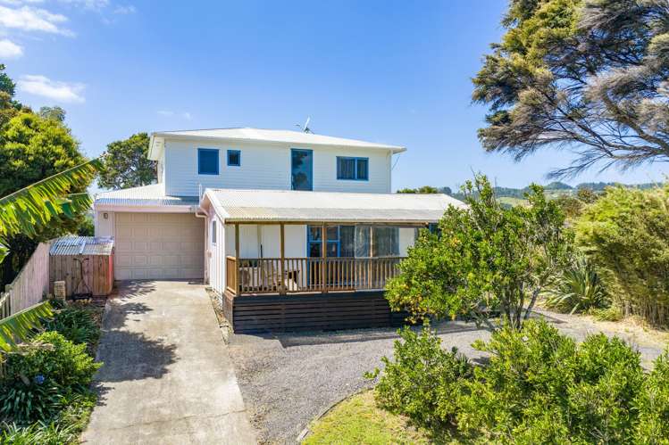 6 Mara Kai Lane Raglan_5