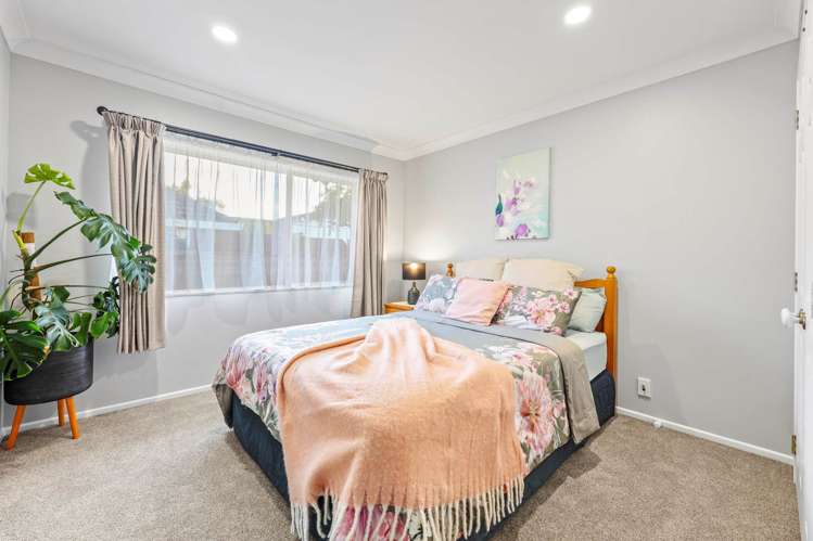 11 Amberwood Drive Northpark_10