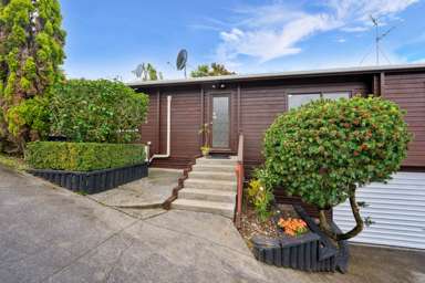 21A Abbotts Way_2