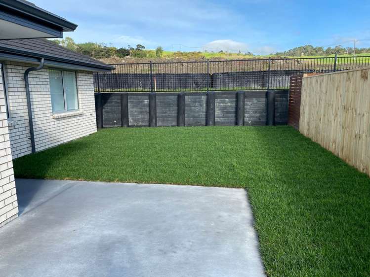 8 Urumaraki Avenue Helensville_15