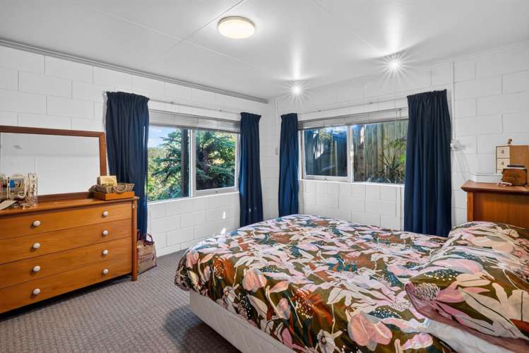 16 Sunny Bay Road Matua_16