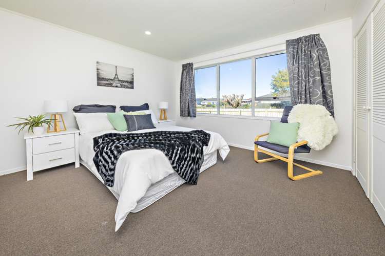 1 Pesaro Place Clover Park_6