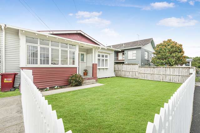 16 Coates Street Hamilton East_3