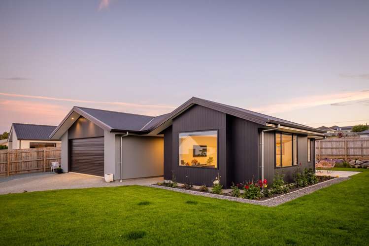 53 Les Wakefield Road Mapua_14