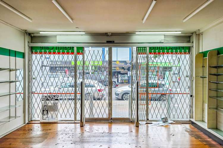 207 Great South Road Papakura_4