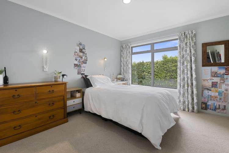 35 Lewis Road Lynmore_15