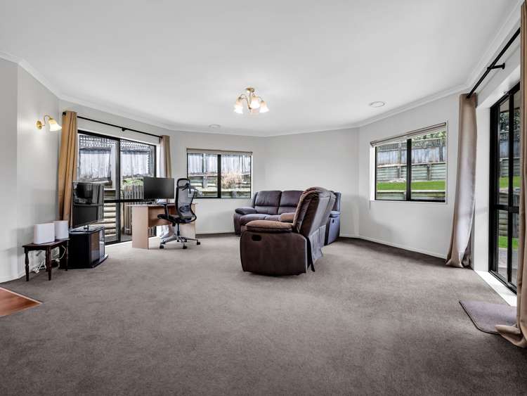 13 Guernsey Place Grandview Heights_18