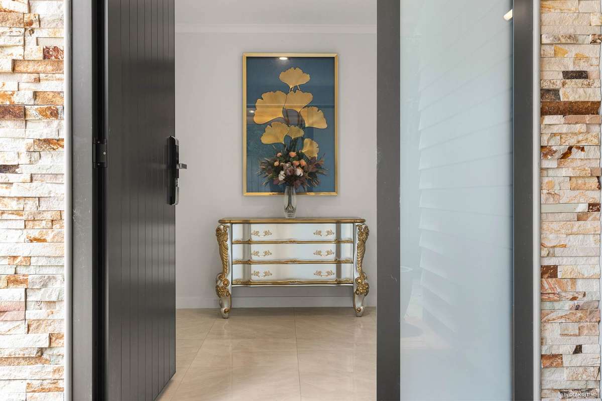 36A Kingsclere Place_3
