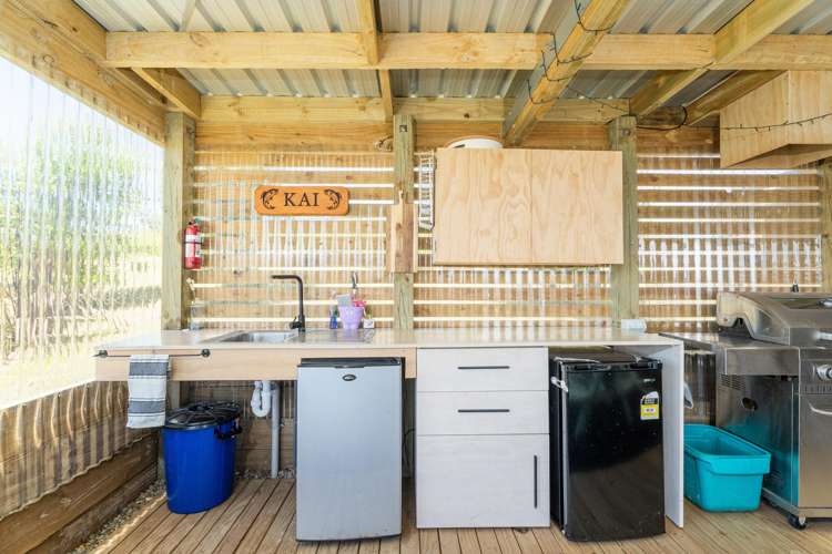 24 Oliver Leighs Drive Cooks Beach_10