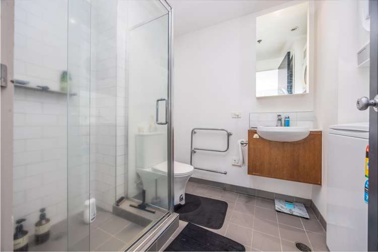 417/125 Customs Street West Auckland Central_9