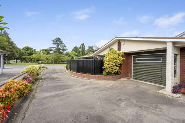 1/702 Tomoana Road Mahora_1