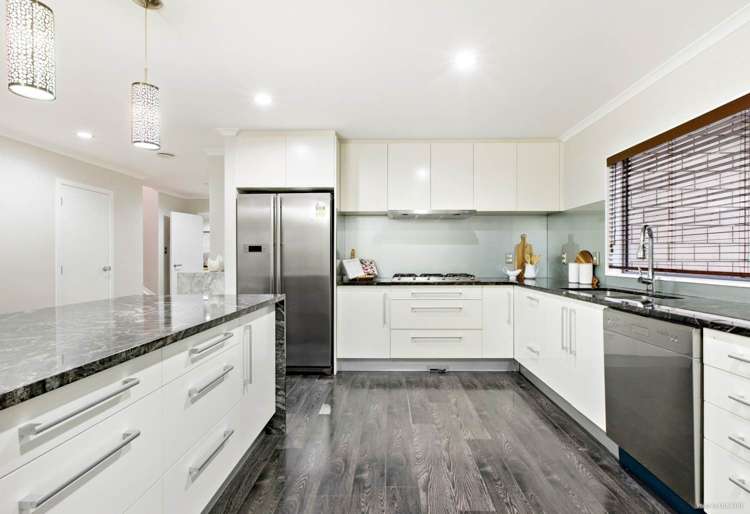 10 Coolaghy Drive 10673_6