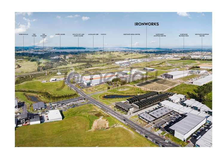 2/11 Northside Drive Westgate_3