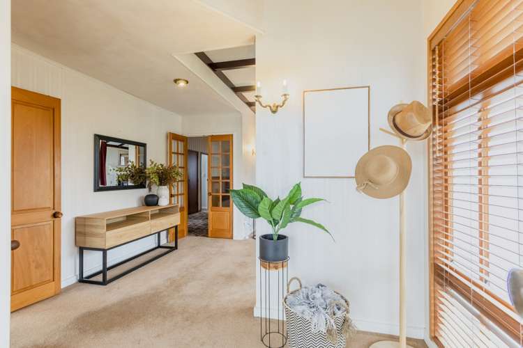 27 Church Street Waipawa_9