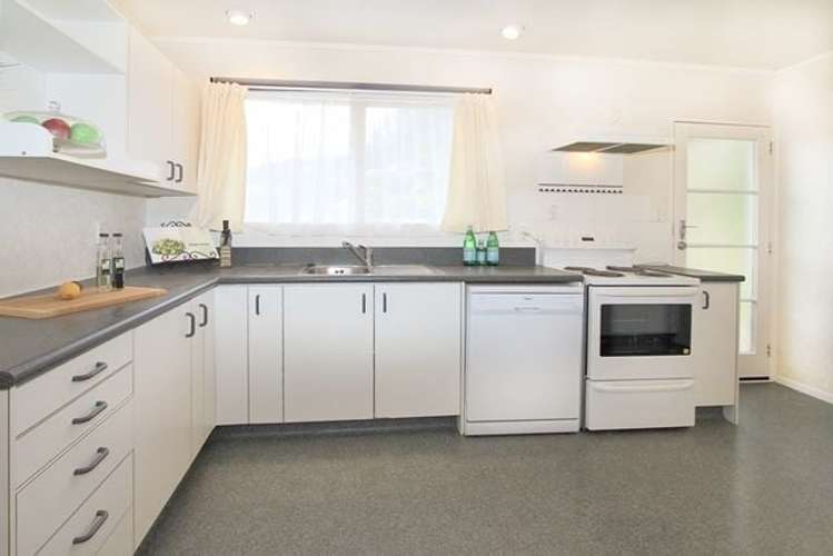 41 Oriel Avenue Tawa_6
