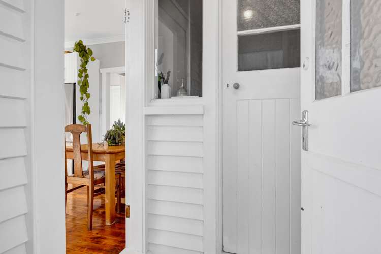 45 Vogel Street Hawera_20