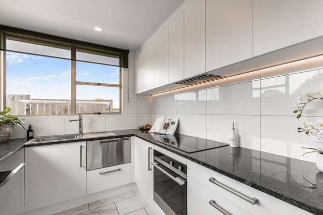 1/132 Onewa Road Northcote_4