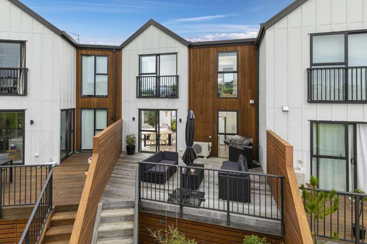 105 Bonair Crescent 1627_1