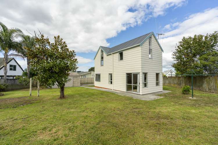 8 Steere Place Tikipunga_25