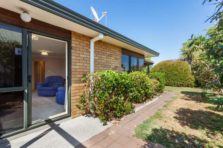 16 Checketts Place Papamoa_6