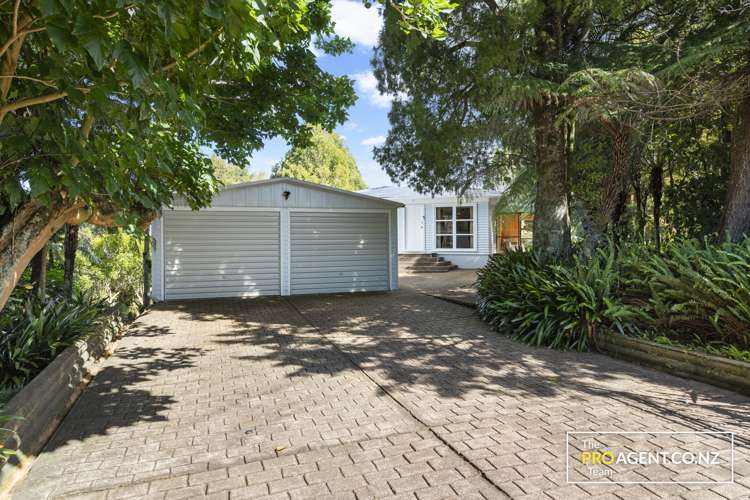 33 Lookout Drive Laingholm_25