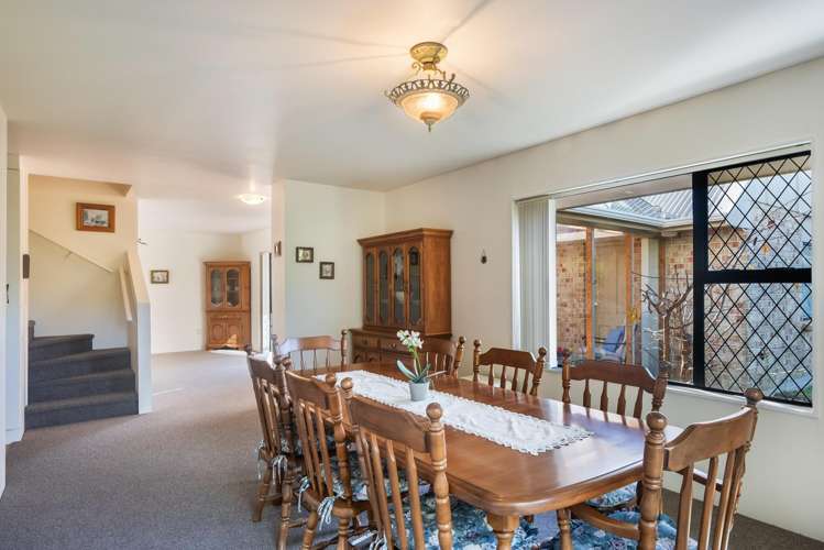 17 Charnwood Grove Waikanae_7