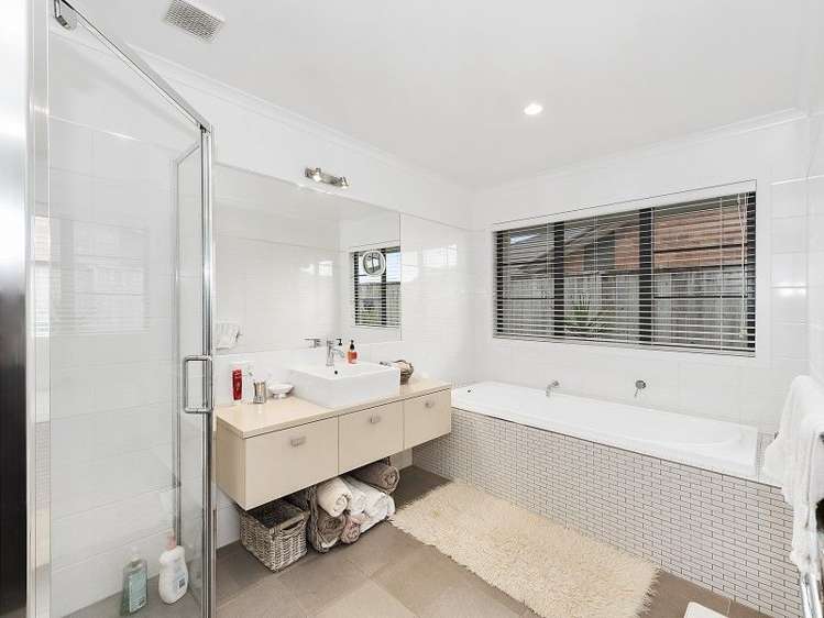 101 Huntington Drive Huntington_9