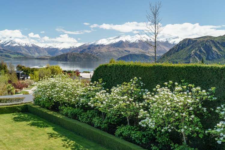 1 Briar Bank Drive Wanaka_25