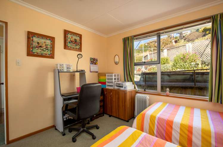 16 Edinburgh Street Green Island_11