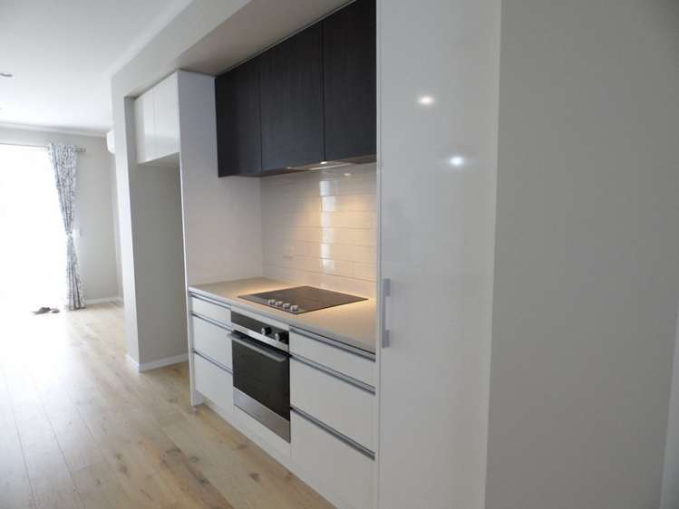 213 Hobsonville Point Road 1626_4