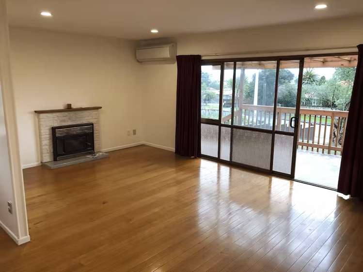 20 Vodanovich Road Te Atatu South_0