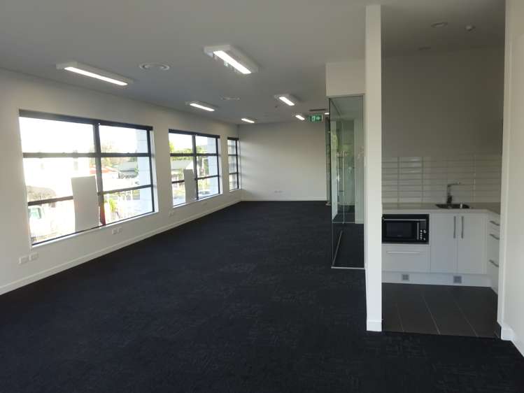 Office 2 235 Kilmore Street City Centre_5